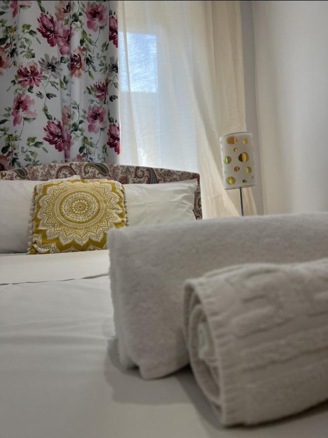 Summer Me - Studio Downtown Apartment Corfu  ภายนอก รูปภาพ